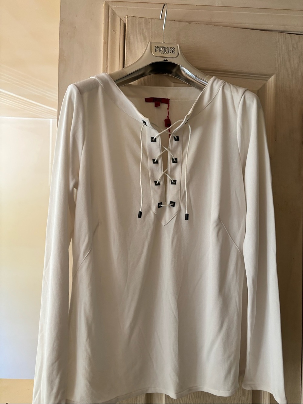 Gianfranco Ferré White Top with Red Label Detail